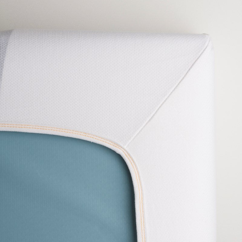 Wholesale Knitted Sheet, Fitted, 36 x 84 x 12, White w/ Bronze Hem 4 Dozen (48 pcs)