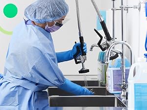 protective isolation gowns, color blue